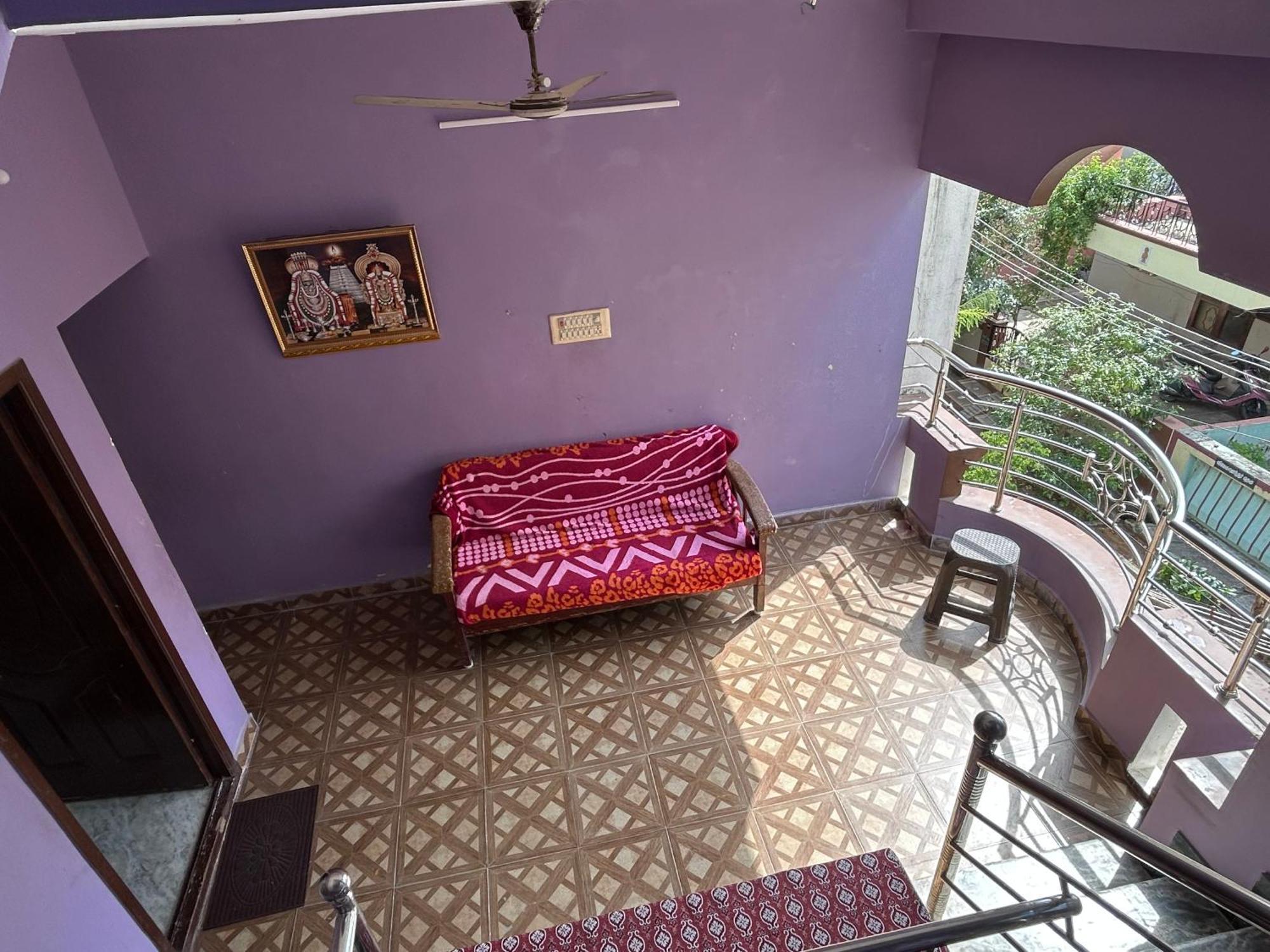 Dss Home Stay Just 500 Meter Girivalam Road Тіруваннамалай Екстер'єр фото